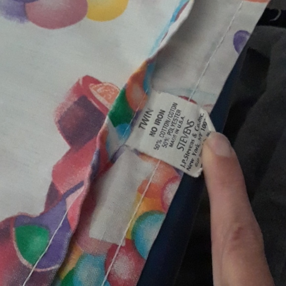 Lisa Frank Bubble Gum Ball Machine Rainbow Twin Flat Sheet 80s 90s y2k - Picture 4 of 4